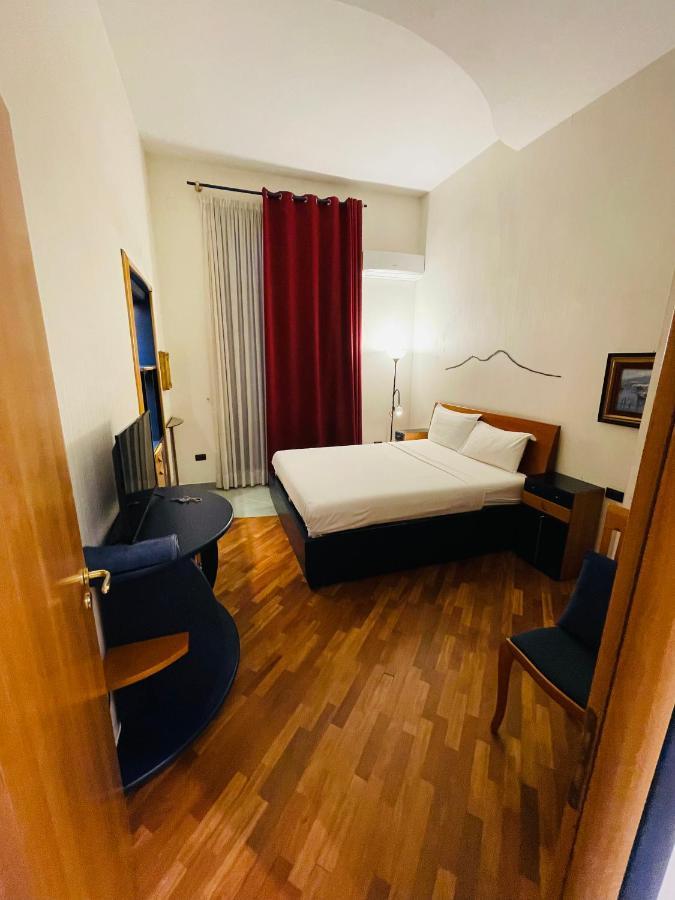 Smln Rooms & Suites Napoli Eksteriør billede